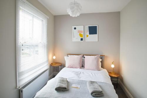 Host & Stay - Windsor Cottage Accommodation image 3 Host & Stay - Windsor Cottage image three