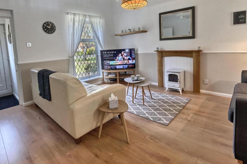 52 Minster image one