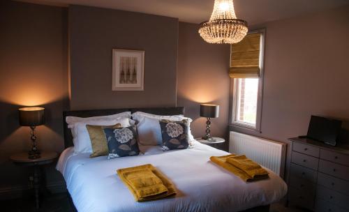 Aldersyde Bed & Breakfast Accommodation image 3 Aldersyde Bed & Breakfast image three