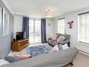 Tourist question: somewhere to stay in York Post image 3 Picture of Fountains view Apartment