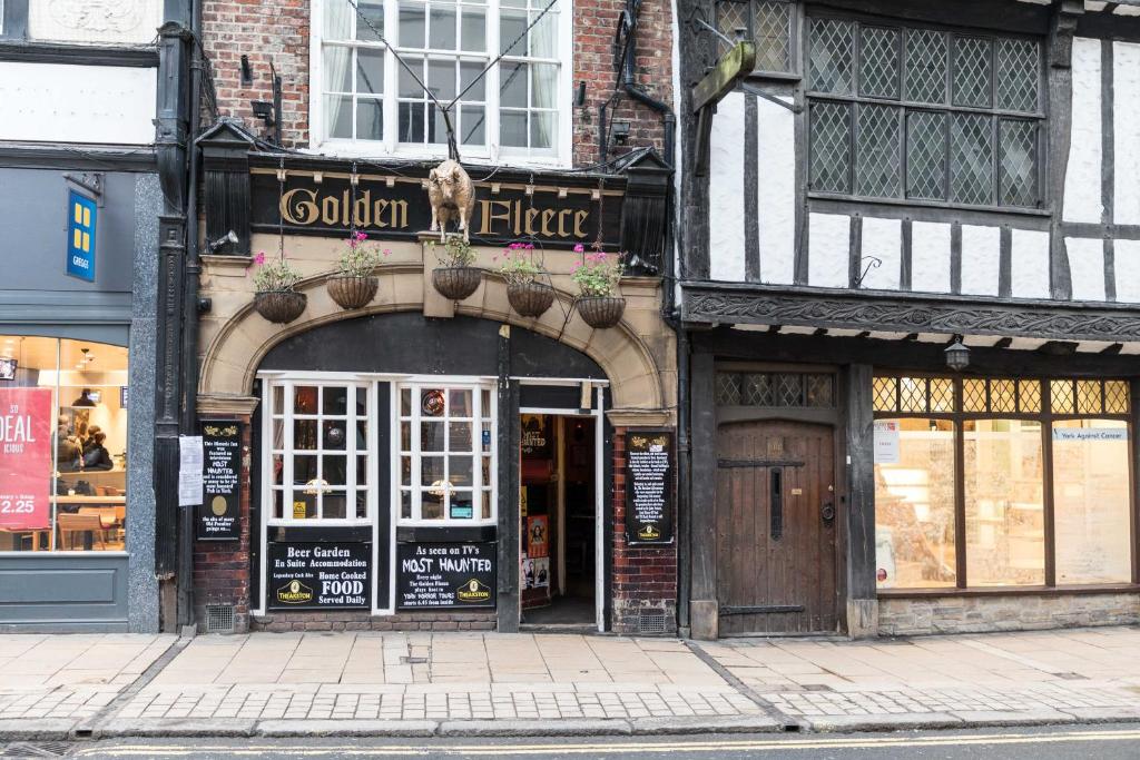 Golden Fleece York Accommodation image 1 Golden Fleece York image one