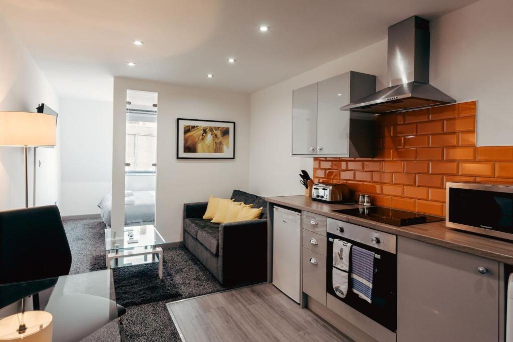 Halifax House, Studio Apartment 215 image one