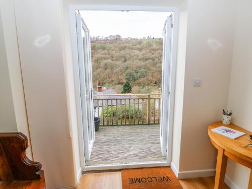 Lower Greenwood View Accommodation image 3 Lower Greenwood View image three