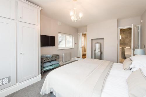 The View by Harrogate Serviced Apartments Accommodation image 3 The View by Harrogate Serviced Apartments image three