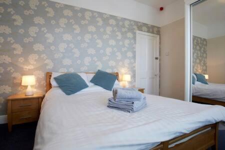 Number 34 Bed and Breakfast York image three