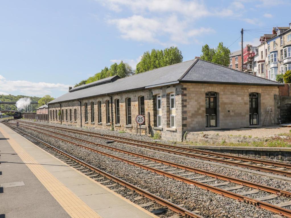 Repton Engine Shed Accommodation image 1 Repton Engine Shed image one