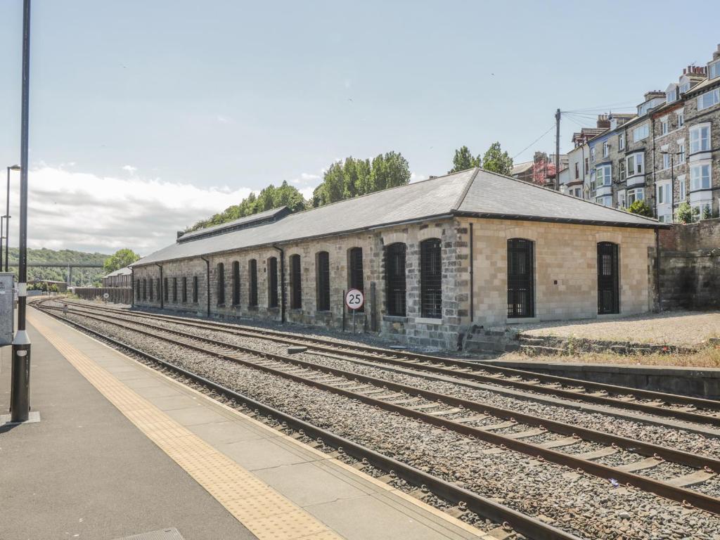 Picture of Tornado Engine Shed