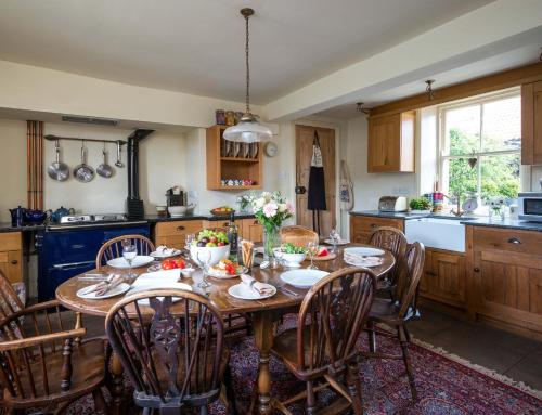 Wheatsheaf Cottage Accommodation image 3 Wheatsheaf Cottage image three