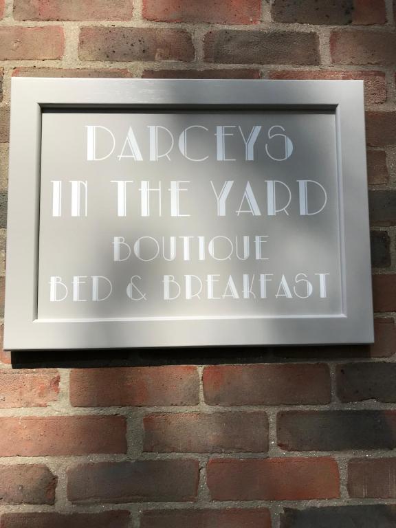Picture of Darceys in the Yard