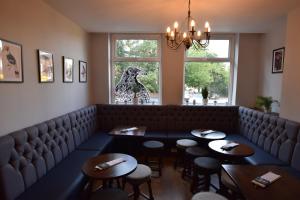 The Crow Inn image two