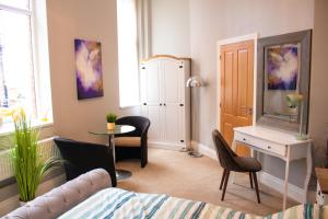 Bessemer House Apartments Accommodation image 2 Bessemer House Apartments image two