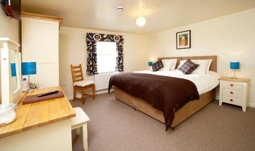 Highfield Farm image three
