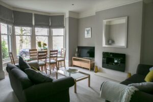 Harrogate Serviced Apartments - Prices & Bookings Page image 83 Picture of Harlow apartment