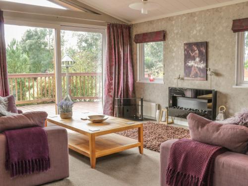 Bulmer Farm Lodge image three