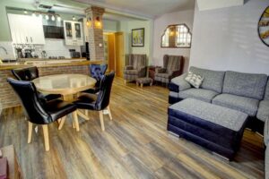 Apartments in Whitby - Prices & Bookings Page image 19 Picture of The Old Joiner's Shop