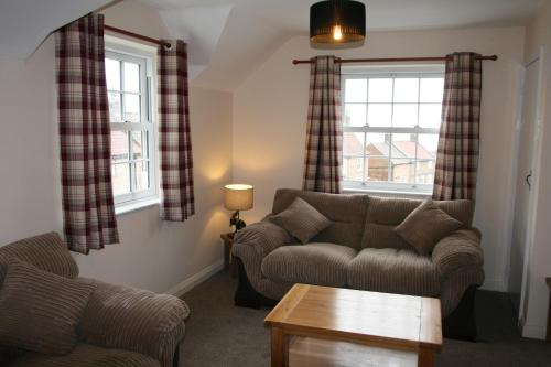Hawthorn Cottage Crayke image three