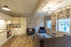 Tourist question: somewhere to stay in York Post image 1 Picture of Apt 3