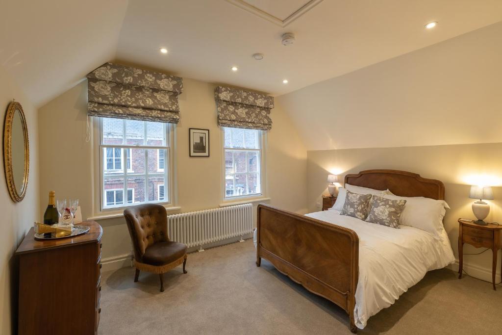 Apt 2, 71 Micklegate, YORK Accommodation image 1 Apt 2, 71 Micklegate, YORK image one