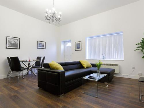 Live in Leeds Greenhill Bungalows Accommodation image 3 Live in Leeds Greenhill Bungalows image three