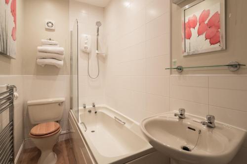 Fayvan Apartments Accommodation image 1 Fayvan Apartments image one