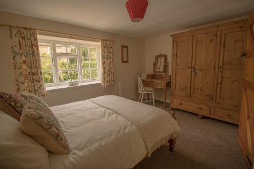 Jasmine Cottage Lastingham North Yorkshire Accommodation image 3 Jasmine Cottage Lastingham North Yorkshire image three