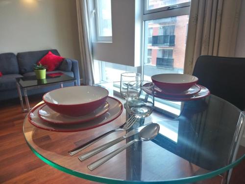 Anti-viral policy 1-Bedroom Apartment in Sheffield City Centre Accommodation image 3 Anti-viral policy 1-Bedroom Apartment in Sheffield City Centre image three