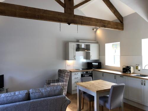 The Milking Parlour, Wolds Way Holiday Cottages, 1 bed cottage Accommodation image 3 The Milking Parlour, Wolds Way Holiday Cottages, 1 bed cottage image three
