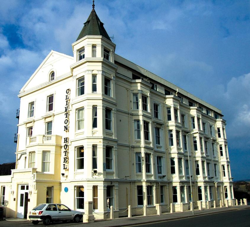 Clifton Hotel Accommodation image 1 Picture of Clifton Hotel
