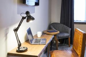 Mercure Barnsley Tankersley Manor Hotel Accommodation image 2 Mercure Barnsley Tankersley Manor Hotel image two