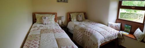 Lower Turnerford Farmhouse image three
