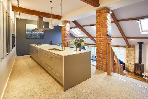 Host & Stay - The Old Pottery House Accommodation image 3 Host & Stay - The Old Pottery House image three