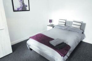 Book Apartments in Hull Page image 36 Picture of Outstanding and Spacious modern 4 bedroom house