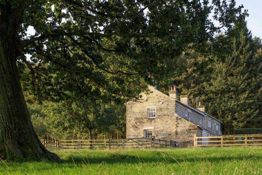 Carr House image one