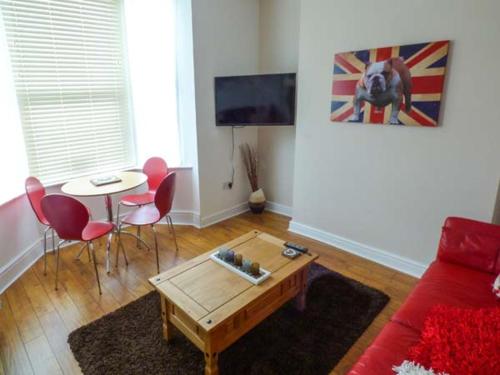 Flat 1 Accommodation image 3 Flat 1 image three