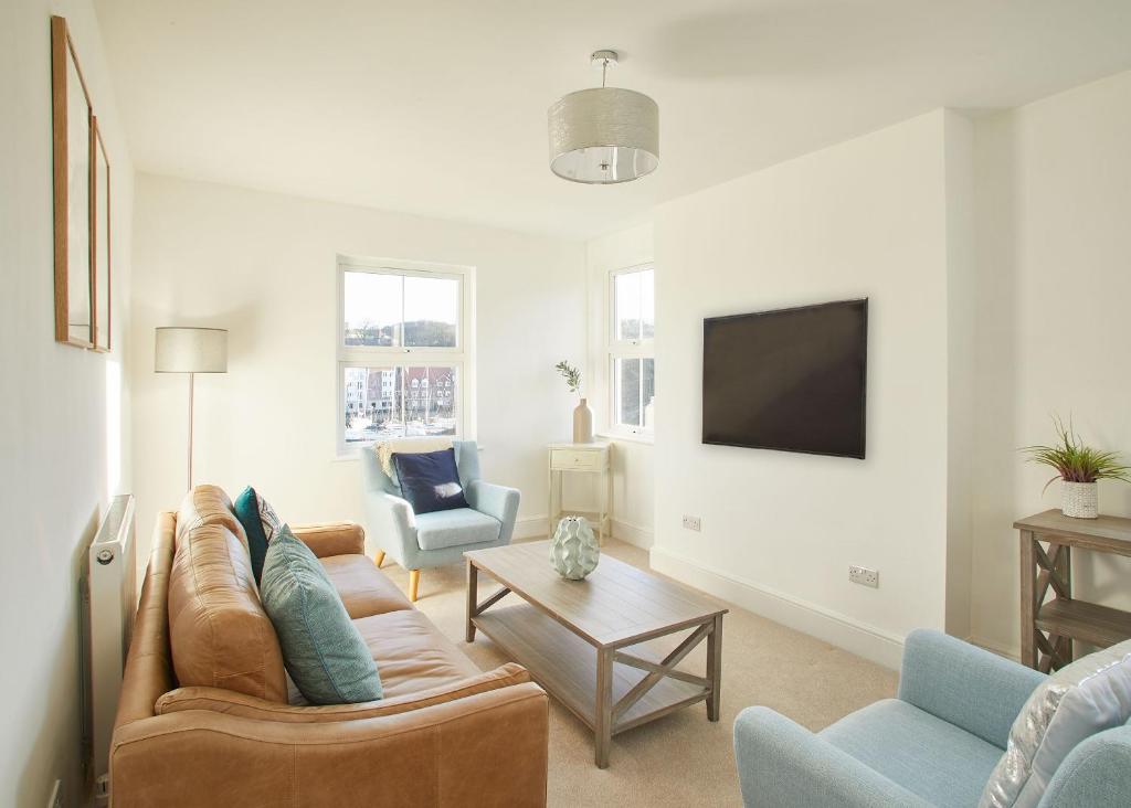 Host & Stay - Osborne House Accommodation image 1 Host & Stay - Osborne House image one