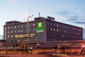 Holiday Inn Express Bradford City Centre, an IHG Hotel Accommodation image 2 Holiday Inn Express Bradford City Centre, an IHG Hotel image two