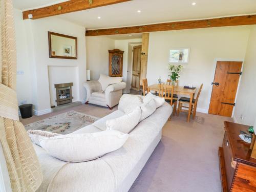 17 Moorside Accommodation image 3 17 Moorside image three