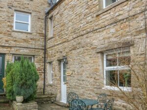 Hawes Holiday Cottages Page image 10 Picture of Bridge House