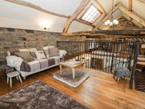 Orchard Cottage, Whitby image two