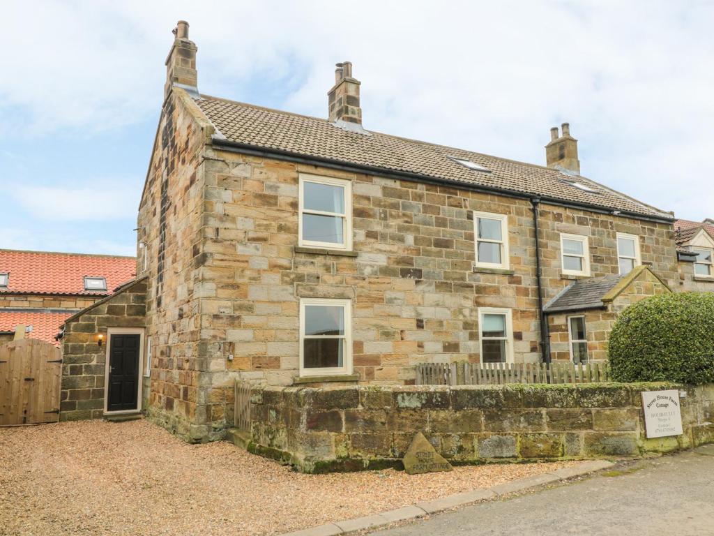 Street House Farm Cottage, Saltburn-by-the-Sea Accommodation image 1 Street House Farm Cottage, Saltburn-by-the-Sea image one