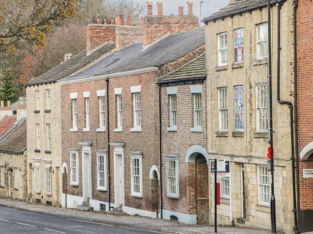 The Cottage, Knaresborough Accommodation image 1 The Cottage, Knaresborough image one