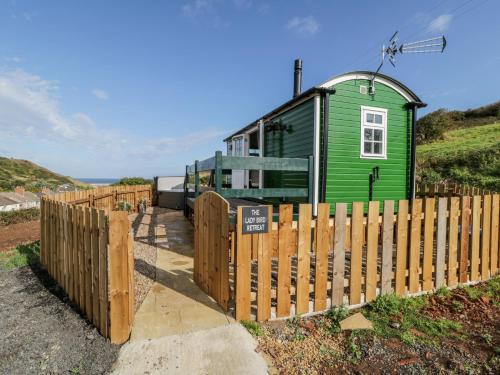Lady Bird Retreat, Saltburn-by-the-Sea Accommodation image 3 Lady Bird Retreat, Saltburn-by-the-Sea image three
