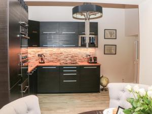Springwood Cottage image two