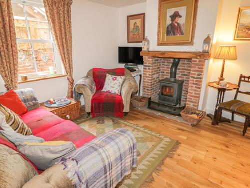 Chuckle Cottage image three