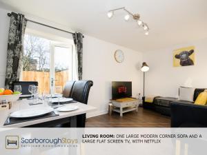 Hibernia Place, 3 bedroom Townhouse with PATIO & SEATING AREA - FREE PARKING Accommodation image 2 Hibernia Place, 3 bedroom Townhouse with PATIO & SEATING AREA - FREE PARKING image two