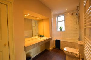 14 St Saviours Place, YORK Accommodation image 2 14 St Saviours Place, YORK image two