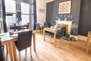 Ashford House Guest House Accommodation image 2 Ashford House Guest House image two