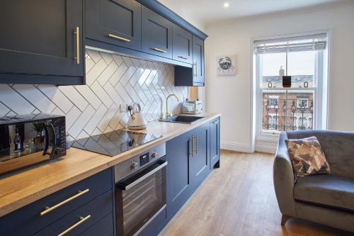 Host & Stay - Little Acorn Apartment image three