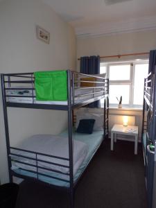 Hull Trinity Backpackers image two