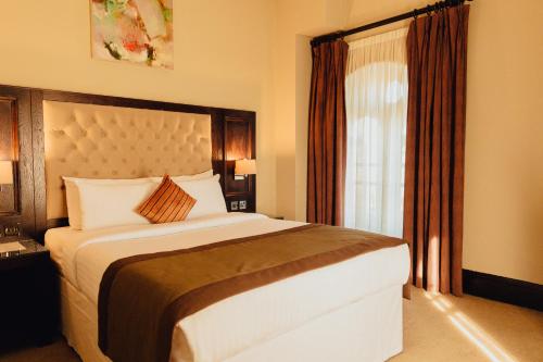 Great Victoria Hotel Accommodation image 3 Great Victoria Hotel image three